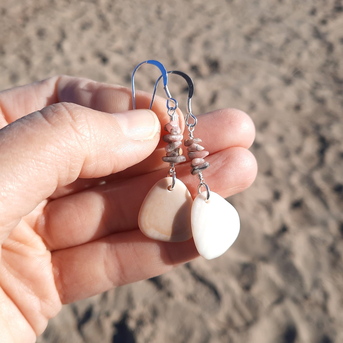 Sea Shell & Rhodonite Mismatch Earrings
