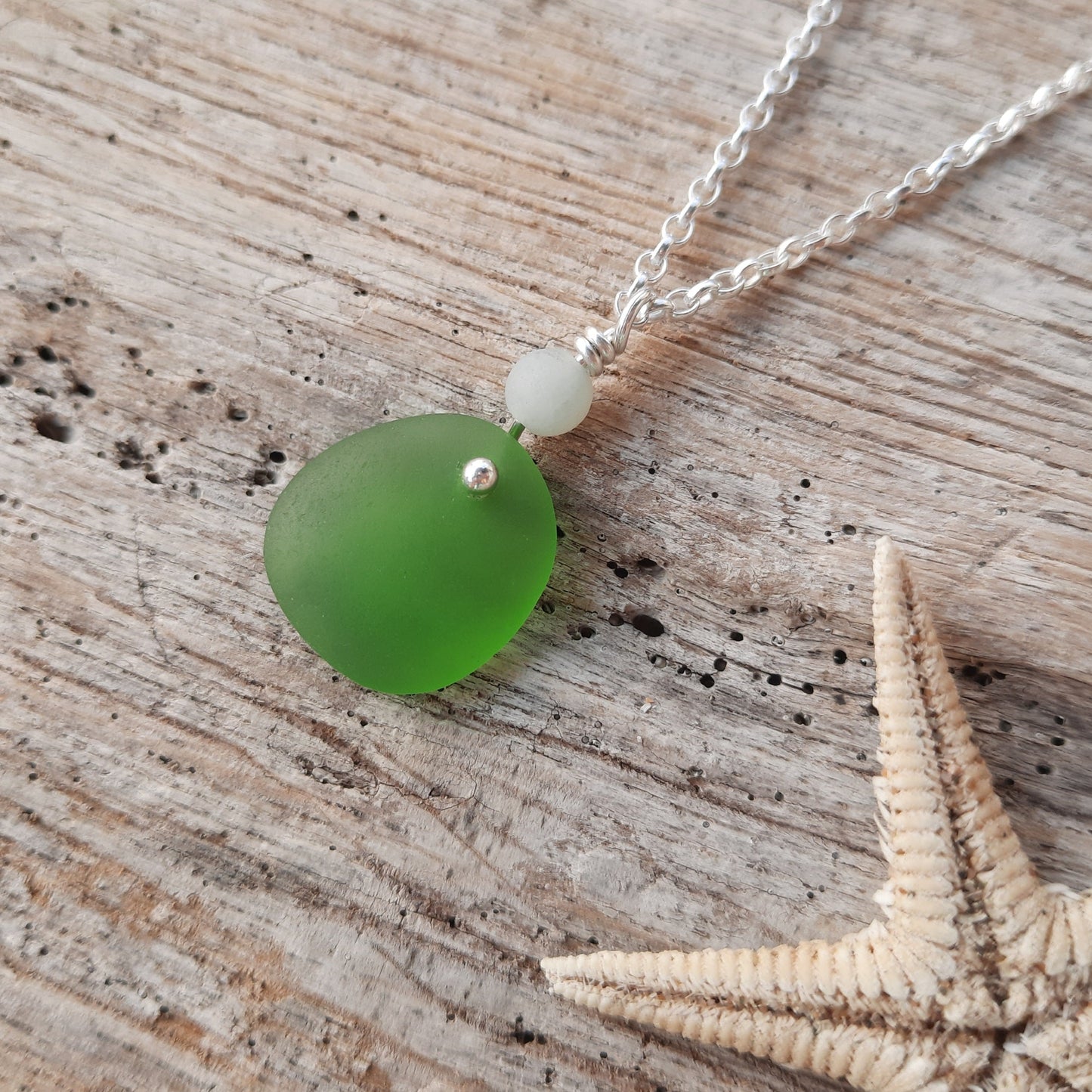 Kelly Green Sea Glass Pendant Necklace